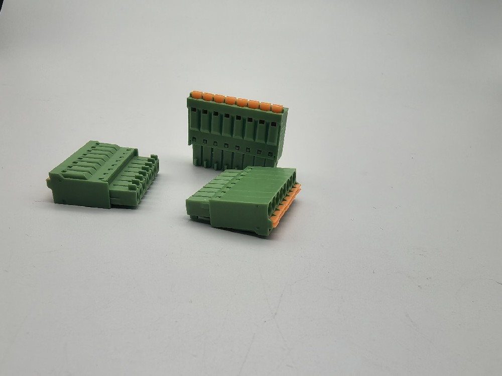 弹片式插拔接线端子