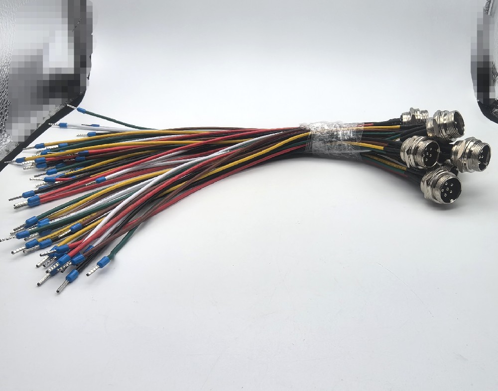 单头20-0.75-350-6芯公头超柔拖 链线